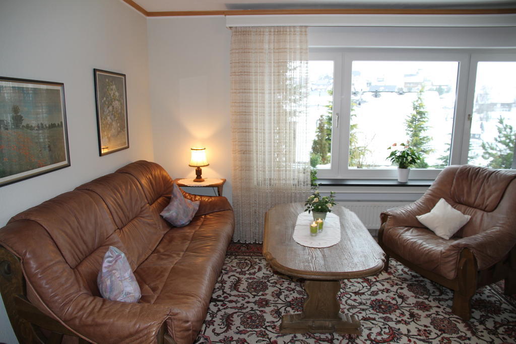 Ferienwohnung Buecker 슈말렌부르크 객실 사진