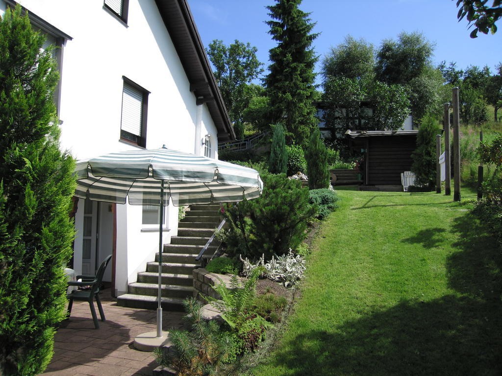 Ferienwohnung Buecker 슈말렌부르크 외부 사진
